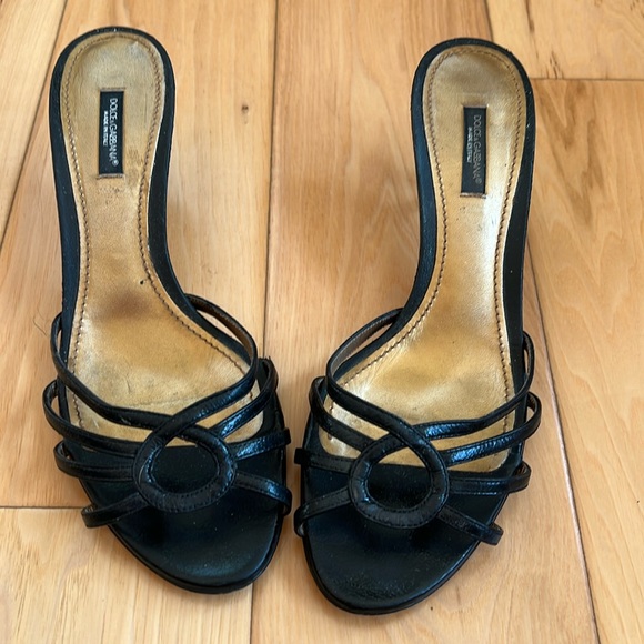 Vintage black kitten feel Dolce & Gabbana sandals/heels size 40/9. - Picture 1 of 3